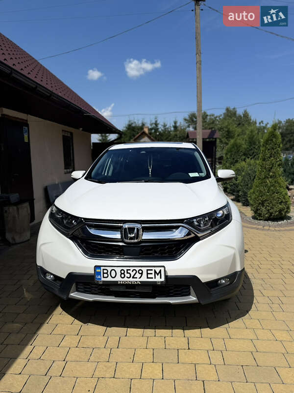 Внедорожник / Кроссовер Honda CR-V 2019 в Дубно