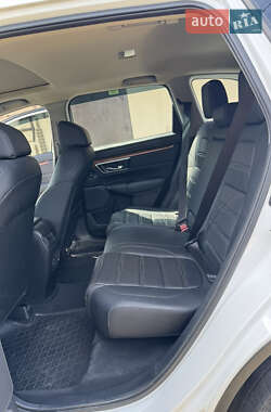 Внедорожник / Кроссовер Honda CR-V 2019 в 