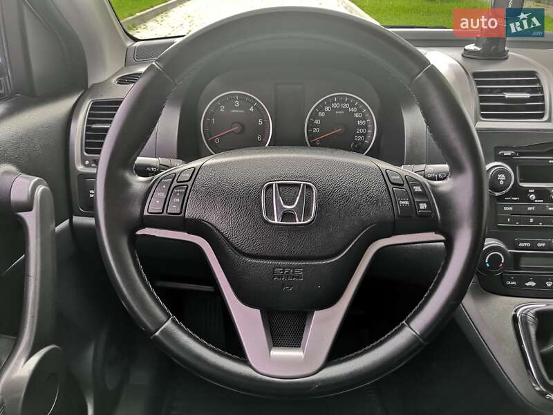 Внедорожник / Кроссовер Honda CR-V 2008 в Здолбунове