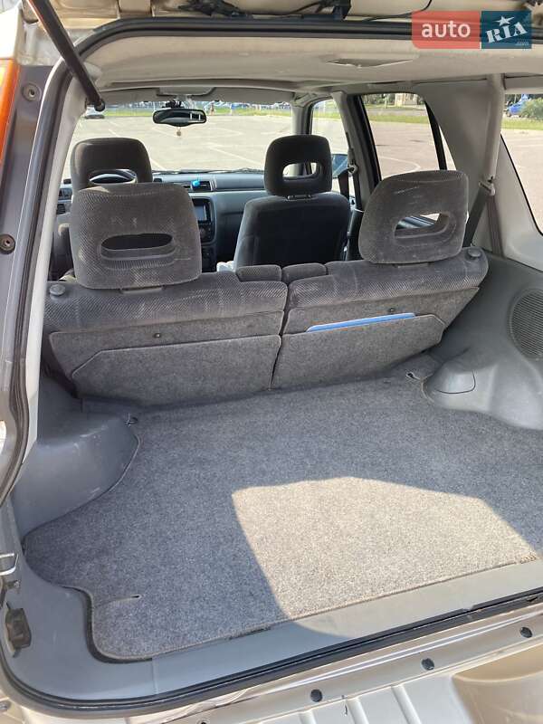 Внедорожник / Кроссовер Honda CR-V 2000 в Ивано-Франковске