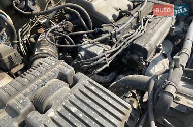 Внедорожник / Кроссовер Honda CR-V 2000 в 