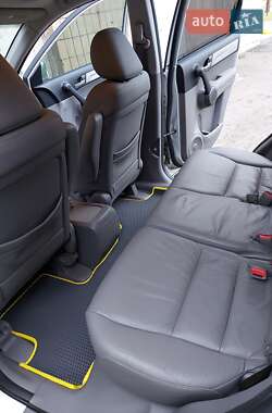 Внедорожник / Кроссовер Honda CR-V 2010 в 