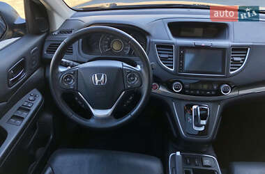 Внедорожник / Кроссовер Honda CR-V 2015 в 