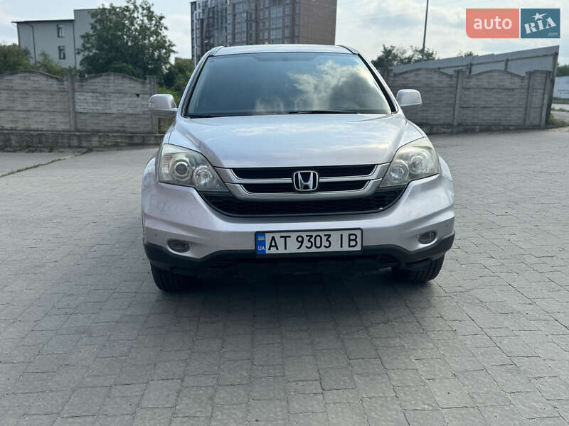 Внедорожник / Кроссовер Honda CR-V 2011 в Ивано-Франковске
