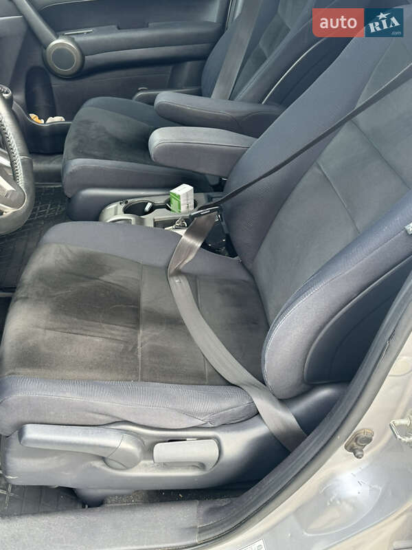 Внедорожник / Кроссовер Honda CR-V 2011 в Ивано-Франковске