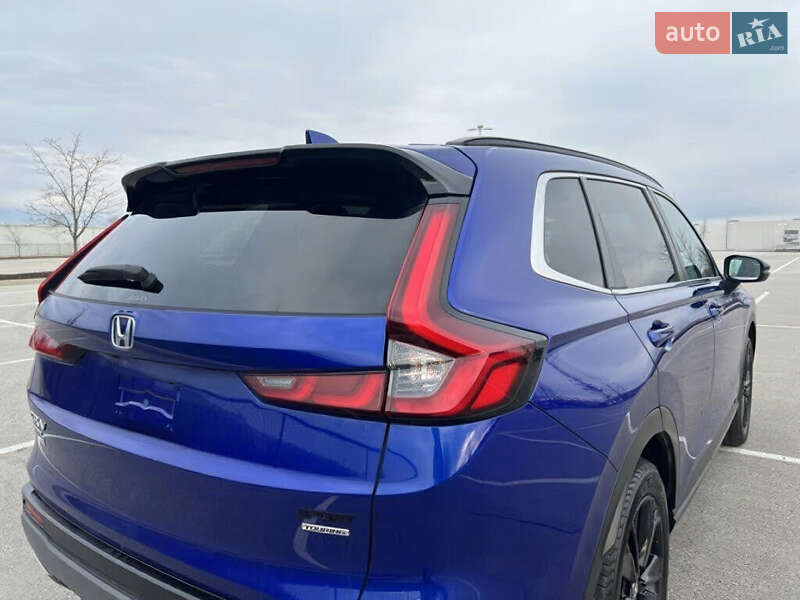 Внедорожник / Кроссовер Honda CR-V 2022 в Киеве