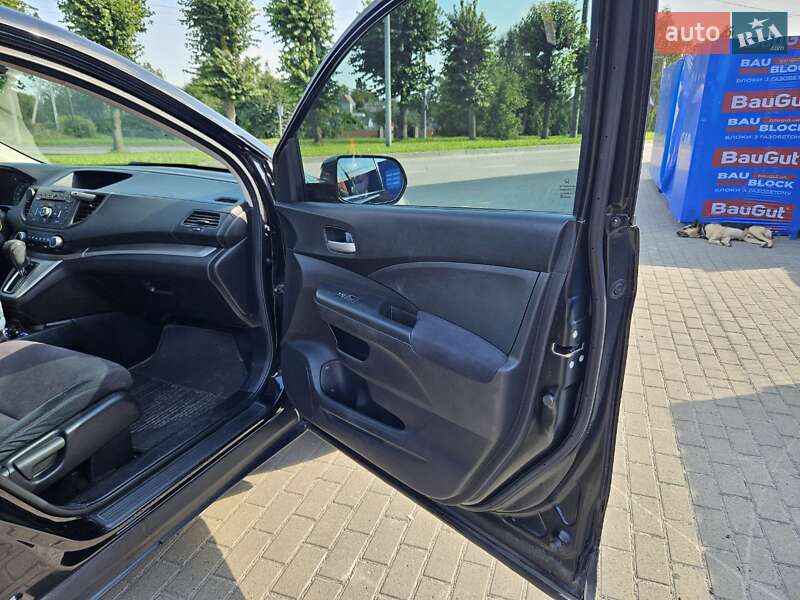 Внедорожник / Кроссовер Honda CR-V 2014 в Шепетовке