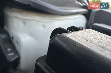 Внедорожник / Кроссовер Honda CR-V 2010 в 
