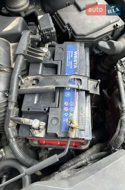 Внедорожник / Кроссовер Honda CR-V 2010 в 