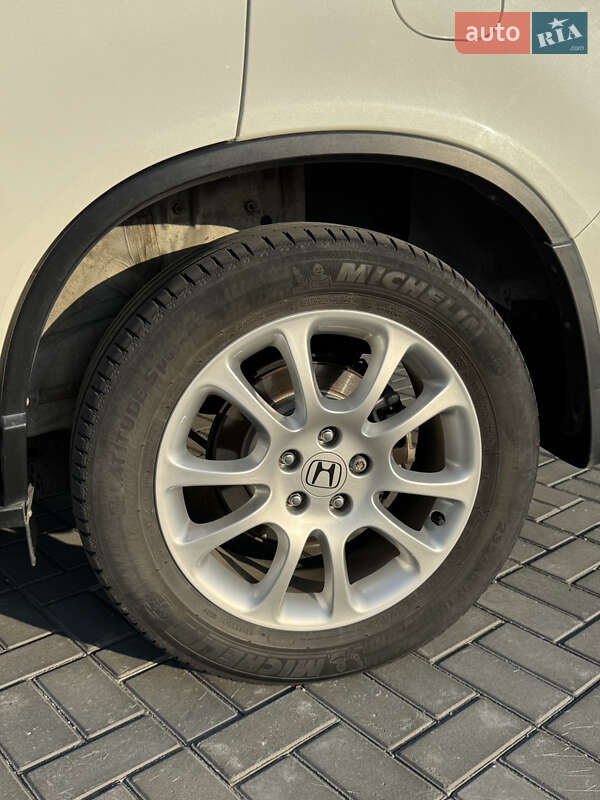 Внедорожник / Кроссовер Honda CR-V 2008 в Днепре