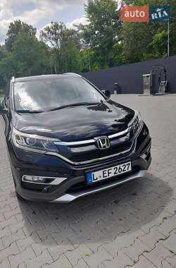 Внедорожник / Кроссовер Honda CR-V 2015 в Стебнику