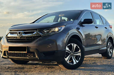 Внедорожник / Кроссовер Honda CR-V 2017 в 