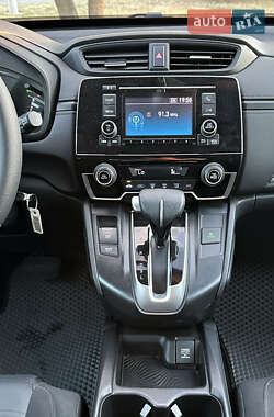 Внедорожник / Кроссовер Honda CR-V 2017 в 