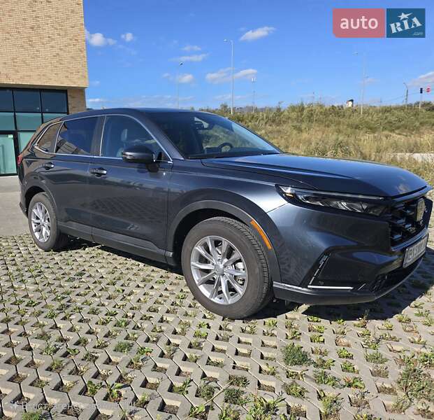 Внедорожник / Кроссовер Honda CR-V 2023 в Хмельницком