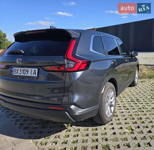 Внедорожник / Кроссовер Honda CR-V 2023 в Хмельницком