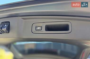 Внедорожник / Кроссовер Honda CR-V 2023 в 