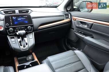 Внедорожник / Кроссовер Honda CR-V 2019 в 