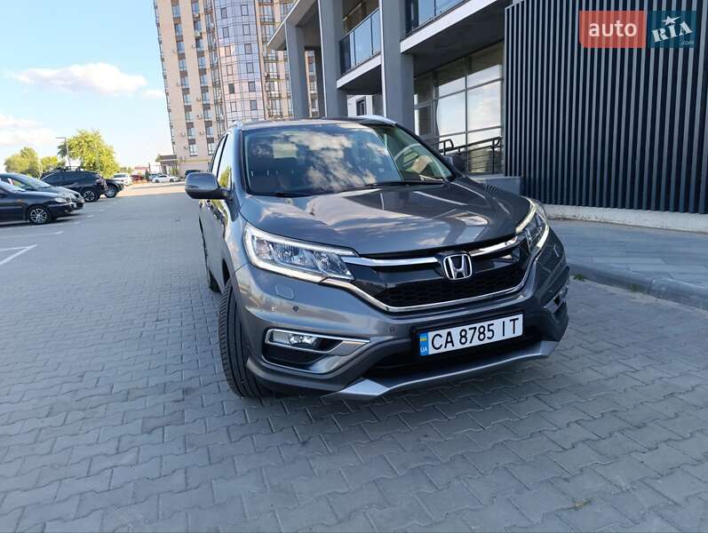 Внедорожник / Кроссовер Honda CR-V 2016 в Черкассах