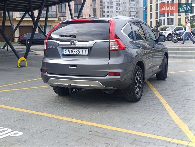 Внедорожник / Кроссовер Honda CR-V 2016 в Черкассах