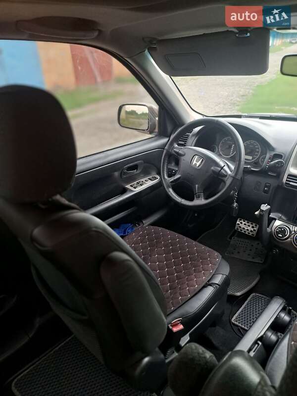 Внедорожник / Кроссовер Honda CR-V 2002 в Полтаве
