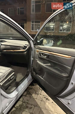 Внедорожник / Кроссовер Honda CR-V 2020 в 