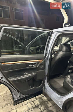 Внедорожник / Кроссовер Honda CR-V 2020 в 
