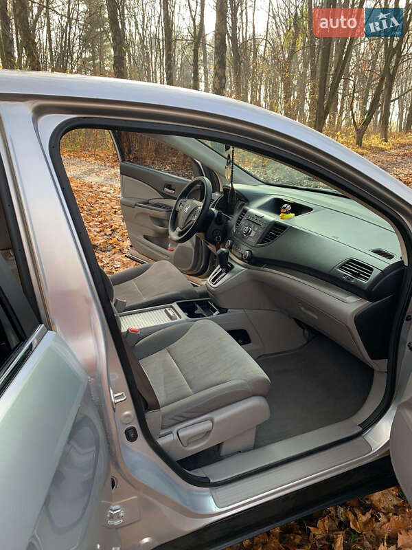 Внедорожник / Кроссовер Honda CR-V 2013 в Бучаче