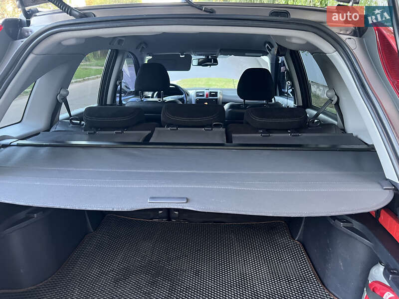 Внедорожник / Кроссовер Honda CR-V 2011 в Киеве