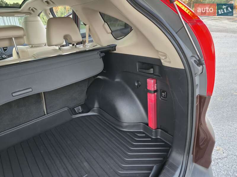 Внедорожник / Кроссовер Honda CR-V 2013 в Радивилове