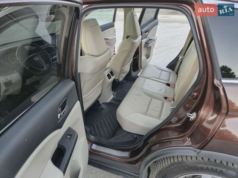 Внедорожник / Кроссовер Honda CR-V 2013 в Радивилове