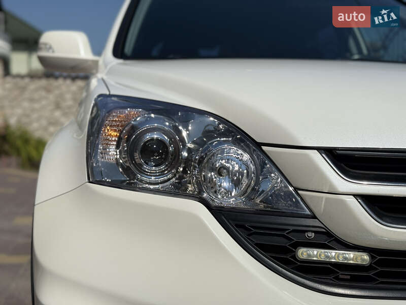 Внедорожник / Кроссовер Honda CR-V 2011 в Тернополе
