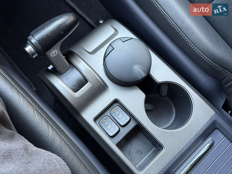 Внедорожник / Кроссовер Honda CR-V 2011 в Тернополе