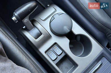 Внедорожник / Кроссовер Honda CR-V 2011 в 