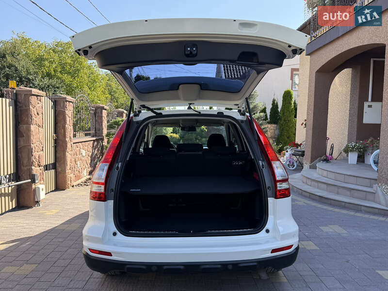 Внедорожник / Кроссовер Honda CR-V 2011 в Тернополе