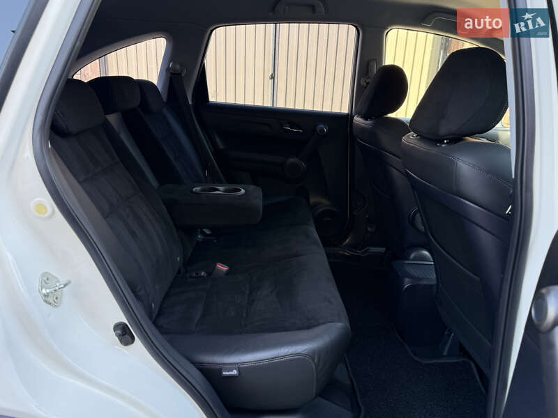 Внедорожник / Кроссовер Honda CR-V 2011 в Тернополе