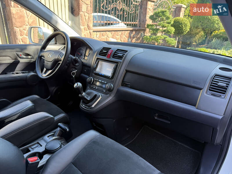 Внедорожник / Кроссовер Honda CR-V 2011 в Тернополе