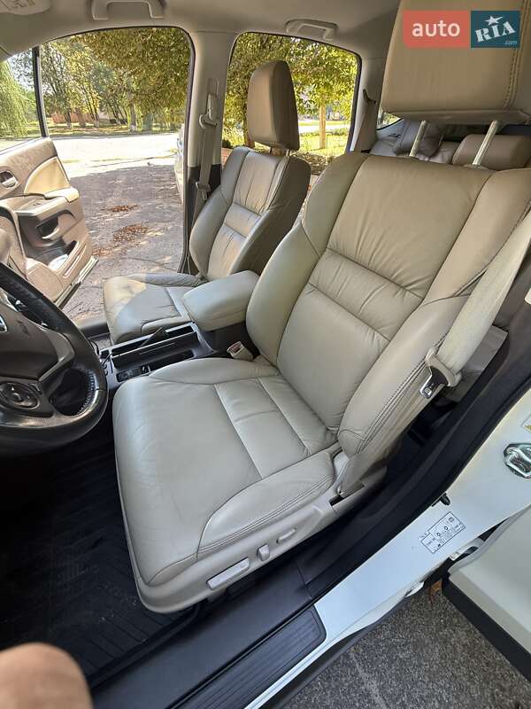 Внедорожник / Кроссовер Honda CR-V 2013 в Ахтырке