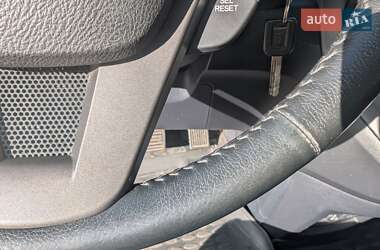 Внедорожник / Кроссовер Honda CR-V 2012 в 