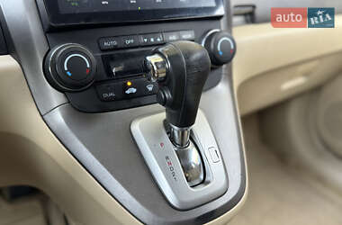 Внедорожник / Кроссовер Honda CR-V 2007 в 