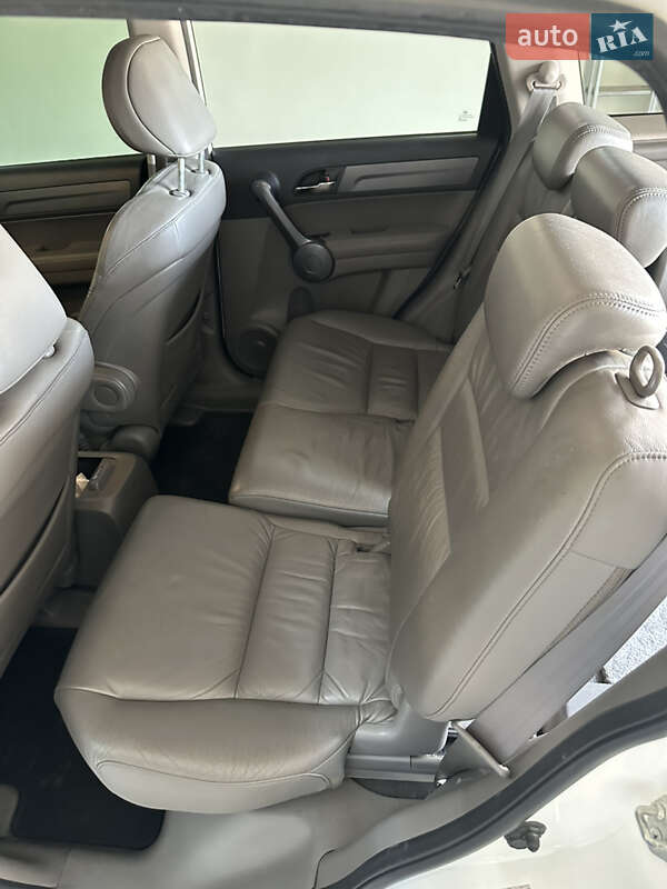 Внедорожник / Кроссовер Honda CR-V 2008 в Киеве