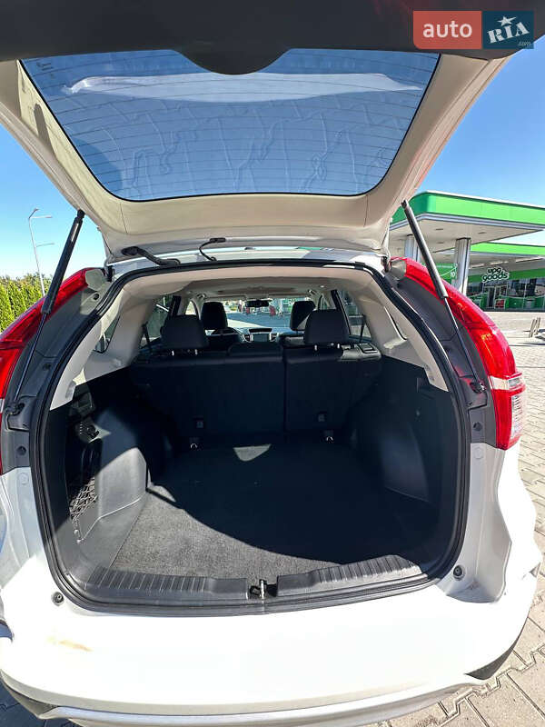 Внедорожник / Кроссовер Honda CR-V 2016 в Виннице