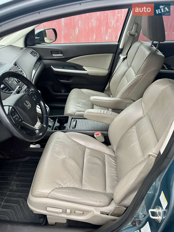 Внедорожник / Кроссовер Honda CR-V 2014 в Киеве