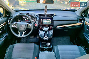 Внедорожник / Кроссовер Honda CR-V 2018 в 