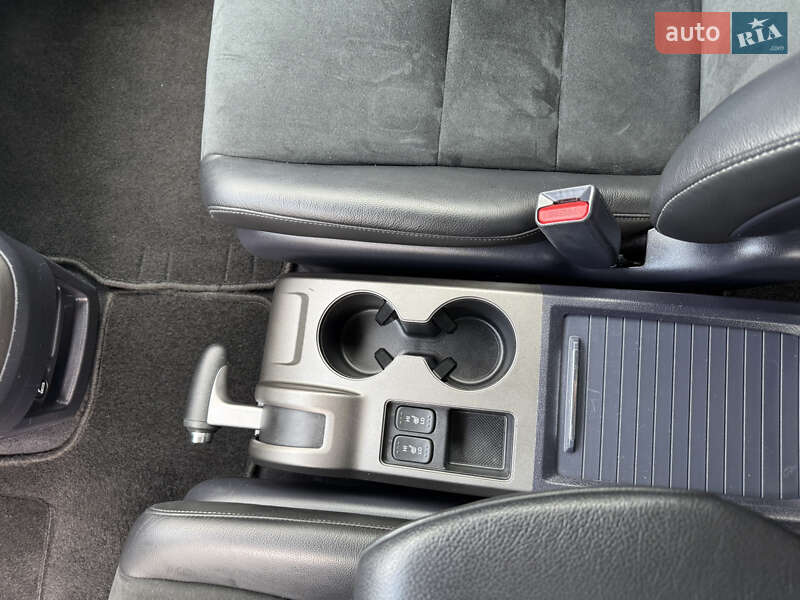 Внедорожник / Кроссовер Honda CR-V 2011 в Луцке