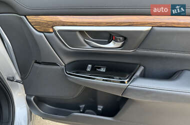 Внедорожник / Кроссовер Honda CR-V 2018 в 