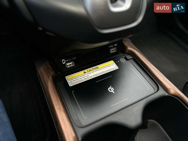 Внедорожник / Кроссовер Honda CR-V 2022 в Киеве