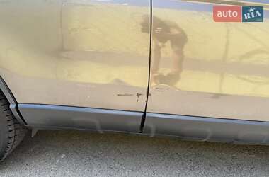 Внедорожник / Кроссовер Honda CR-V 2010 в 