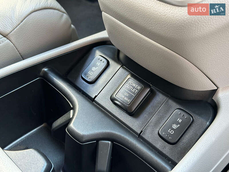 Внедорожник / Кроссовер Honda CR-V 2012 в Одессе