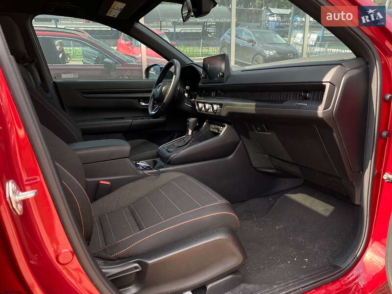 Позашляховик / Кросовер Honda CR-V 2022 в Києві