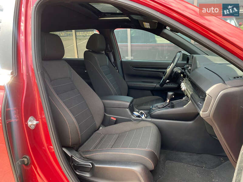 Позашляховик / Кросовер Honda CR-V 2022 в Києві